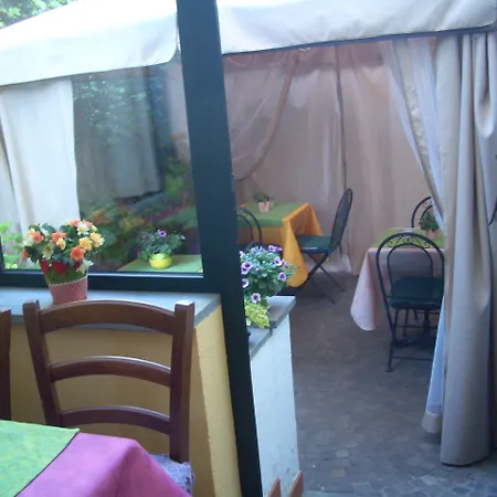 B&B Lucca Porta Sant'Anna-2